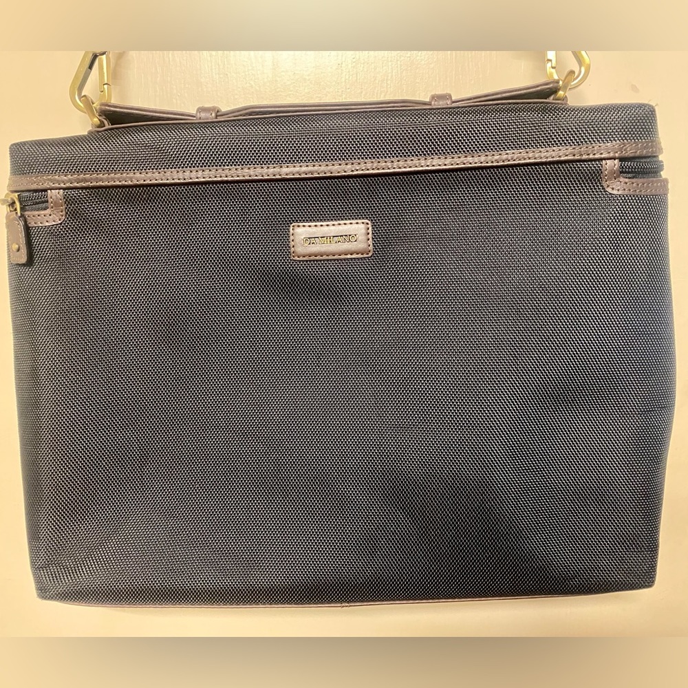 NWOT Da Milano Sling/Crossbody/Briefcase/Messenger Bag. Unisex - Picture 10 of 15